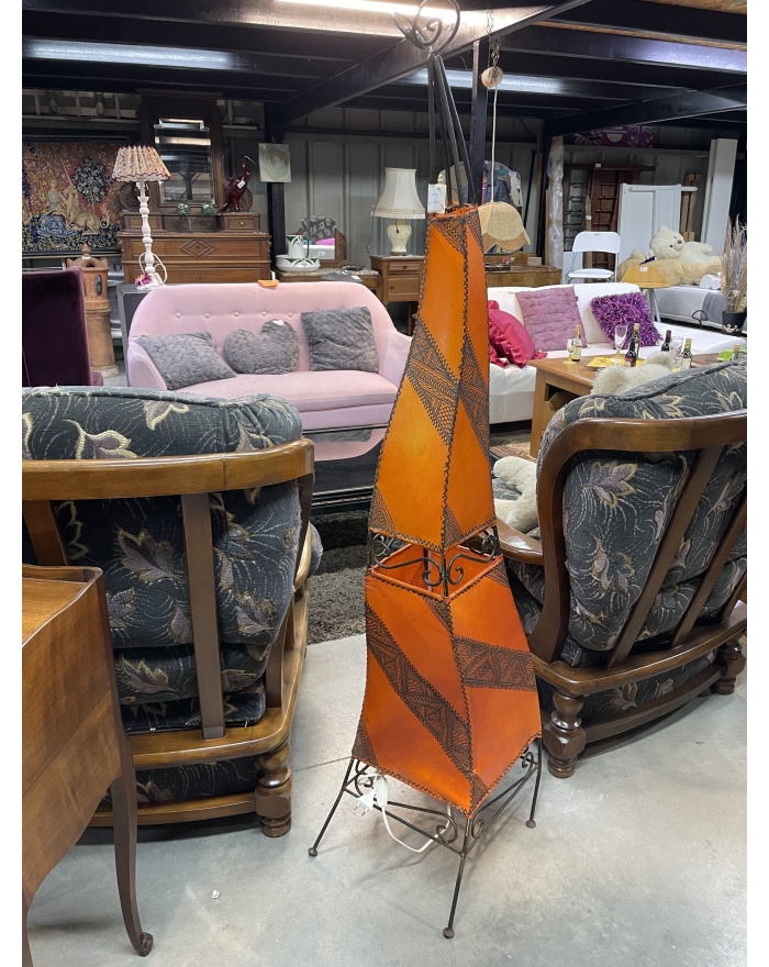 Lampe artistique sur pied