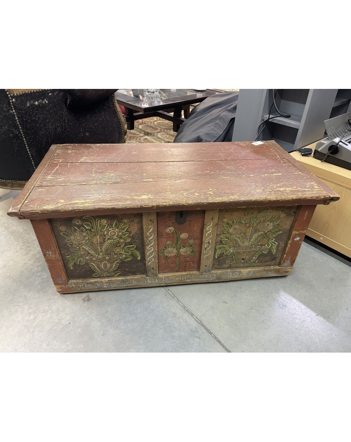 Coffre de mariage du 19eme...